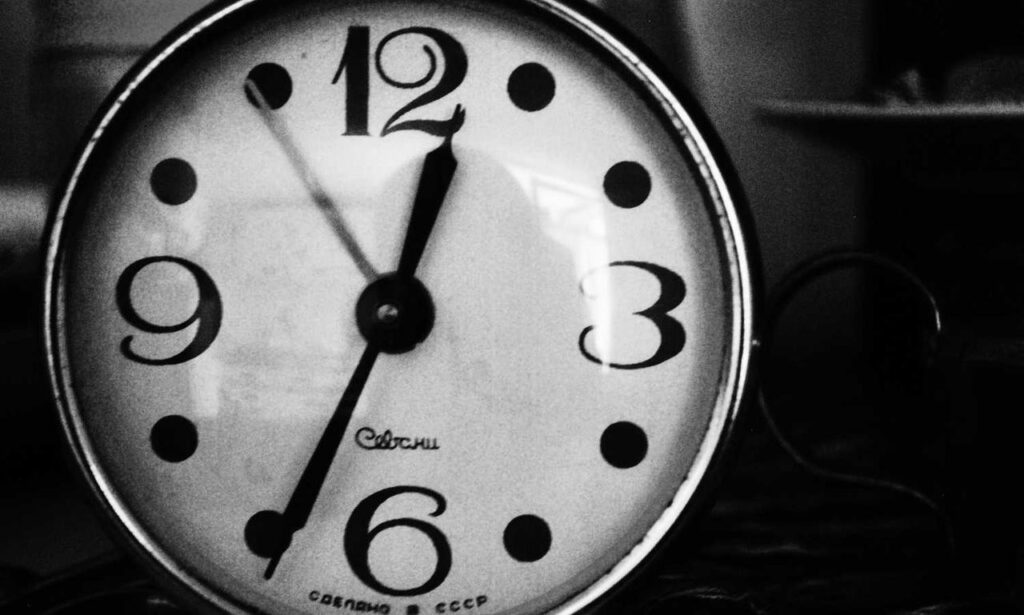 what is 8tshare6a python code