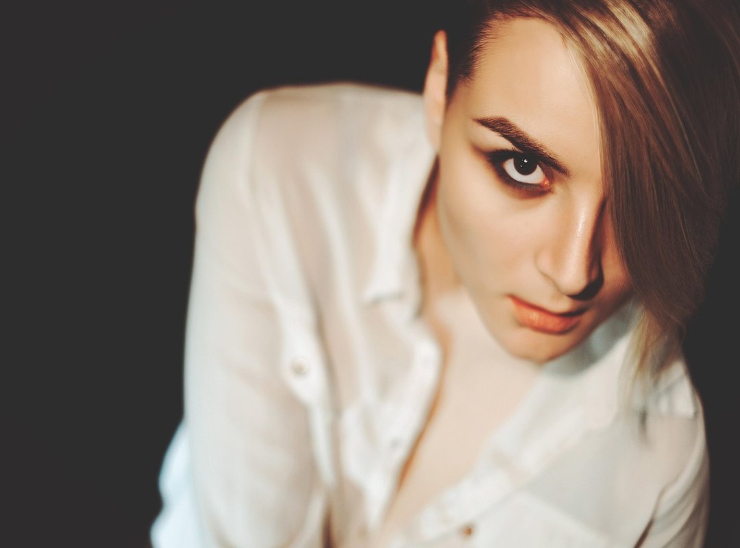 How to Style the Look Beyond the Beach