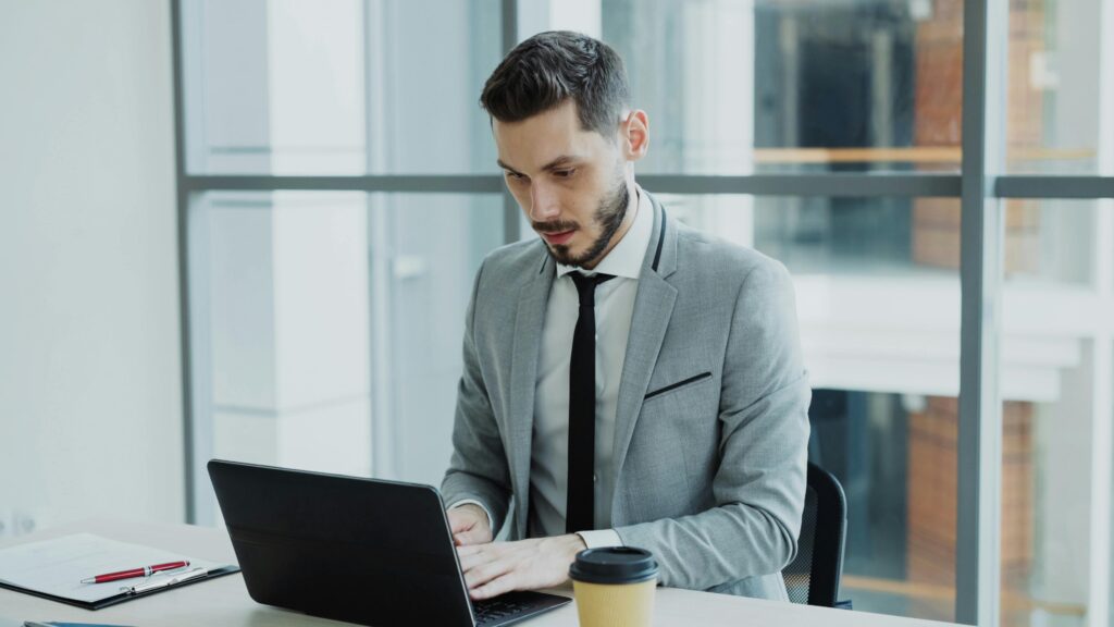 The SMB Guide to 24/7 Tech Monitoring